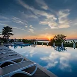 Eve Santa Marina - Sea, Pools, Relax Sosopol