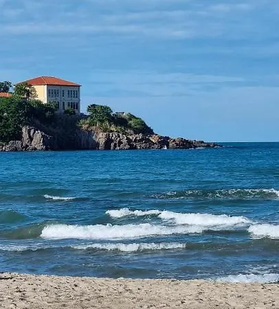 Eve Santa Marina - Sea, Pools, Relax سوزوبول