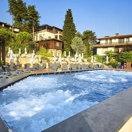 Eve Santa Marina - Sea, Pools, Relax شقة